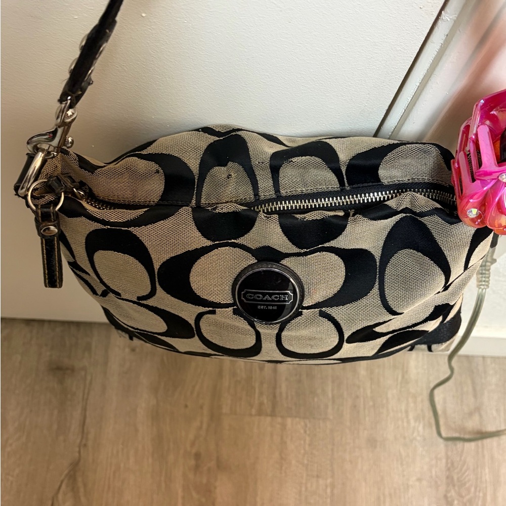 Gorgeous Vintage Y2k Coach Signature C s Slouchy Crossbody/ Shoulder bag tote - Picture 9 of 13